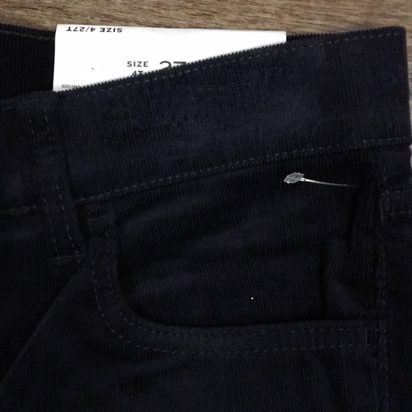 Brand new made and loved LOFT SKINNY JEAN - Picture 3 of 8